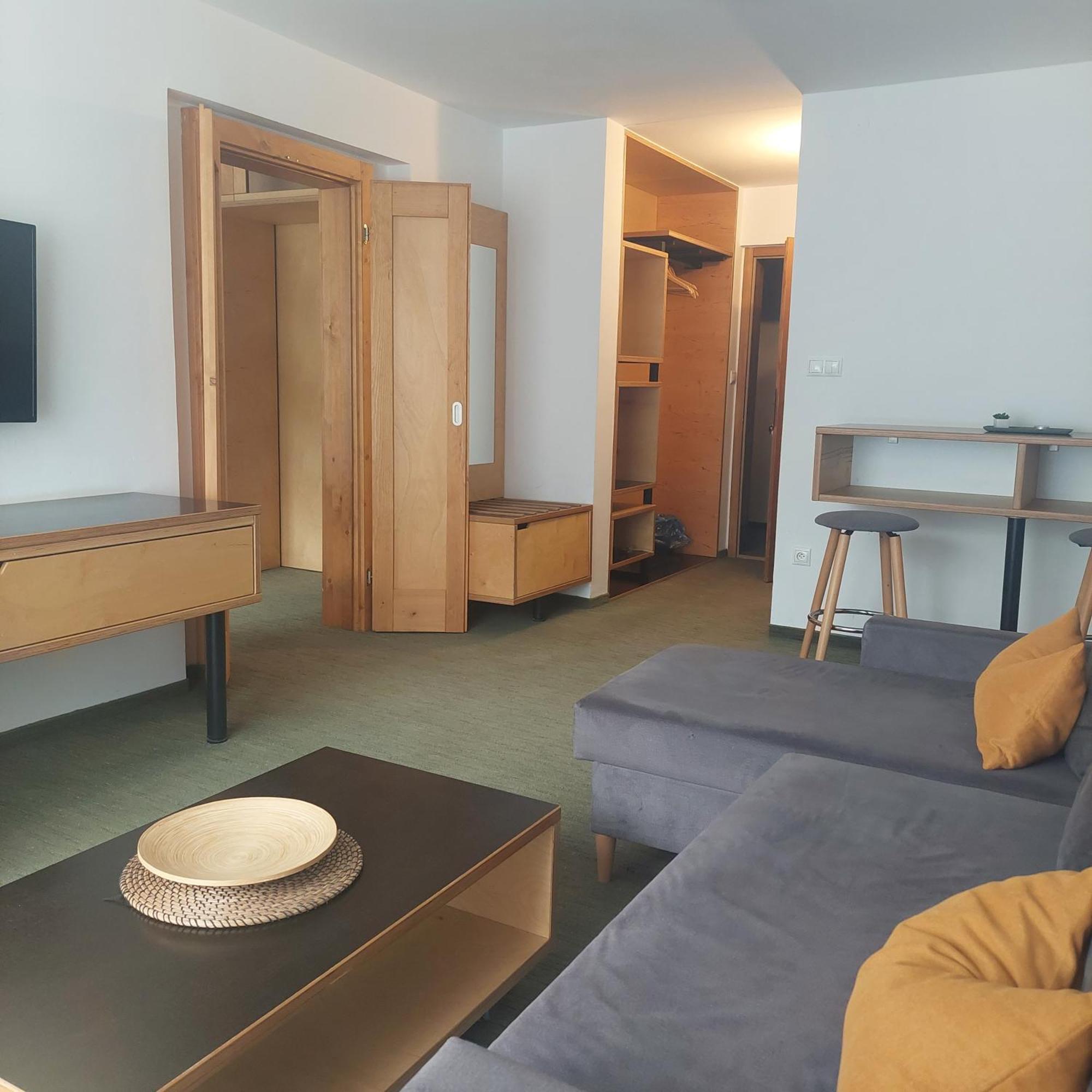 Hotel Diery Терхова Екстер'єр фото